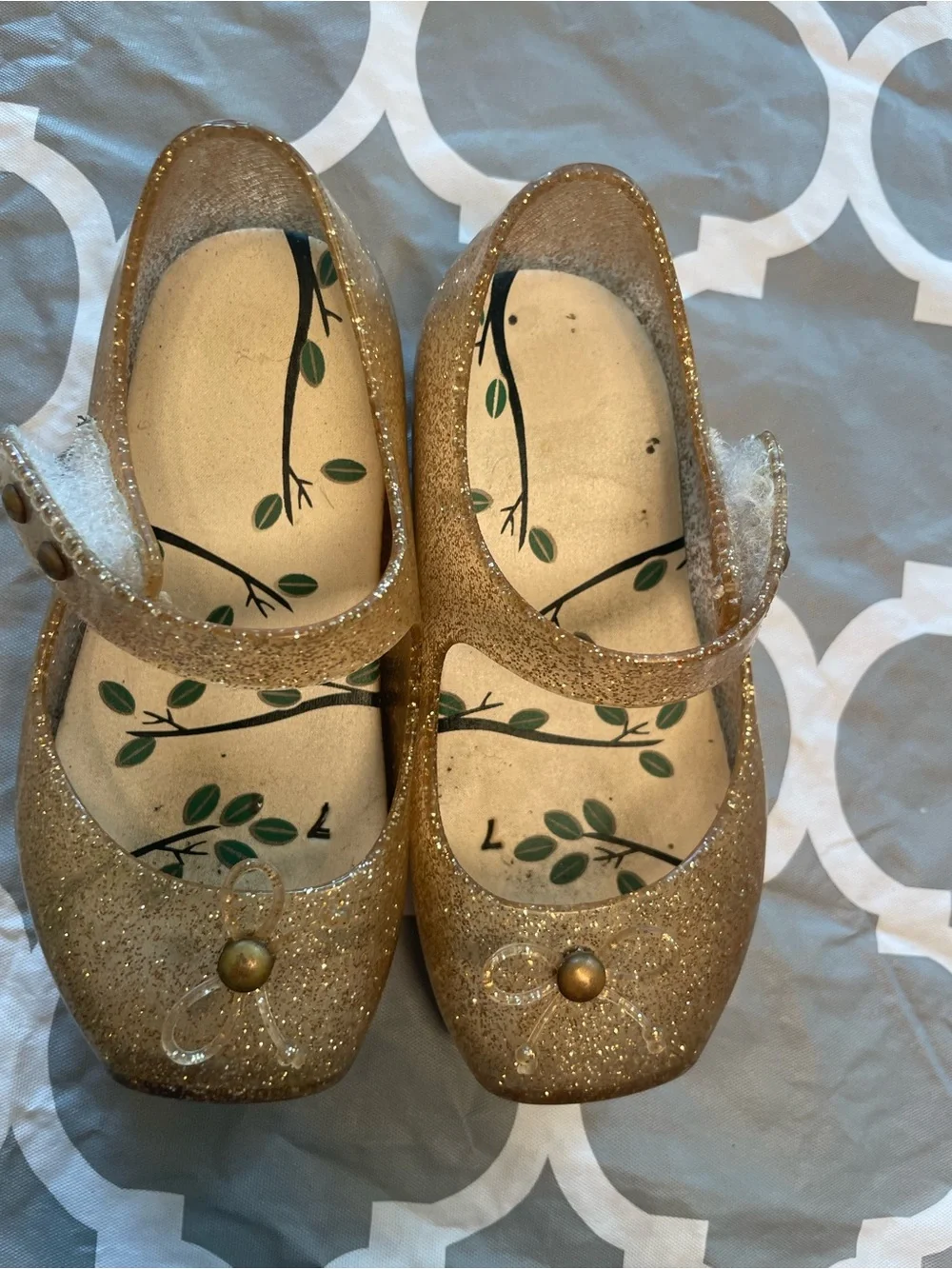 Baby/toddler Girls' size 7 Sparkle Mary Jane jelly Shoes in Gold so precious